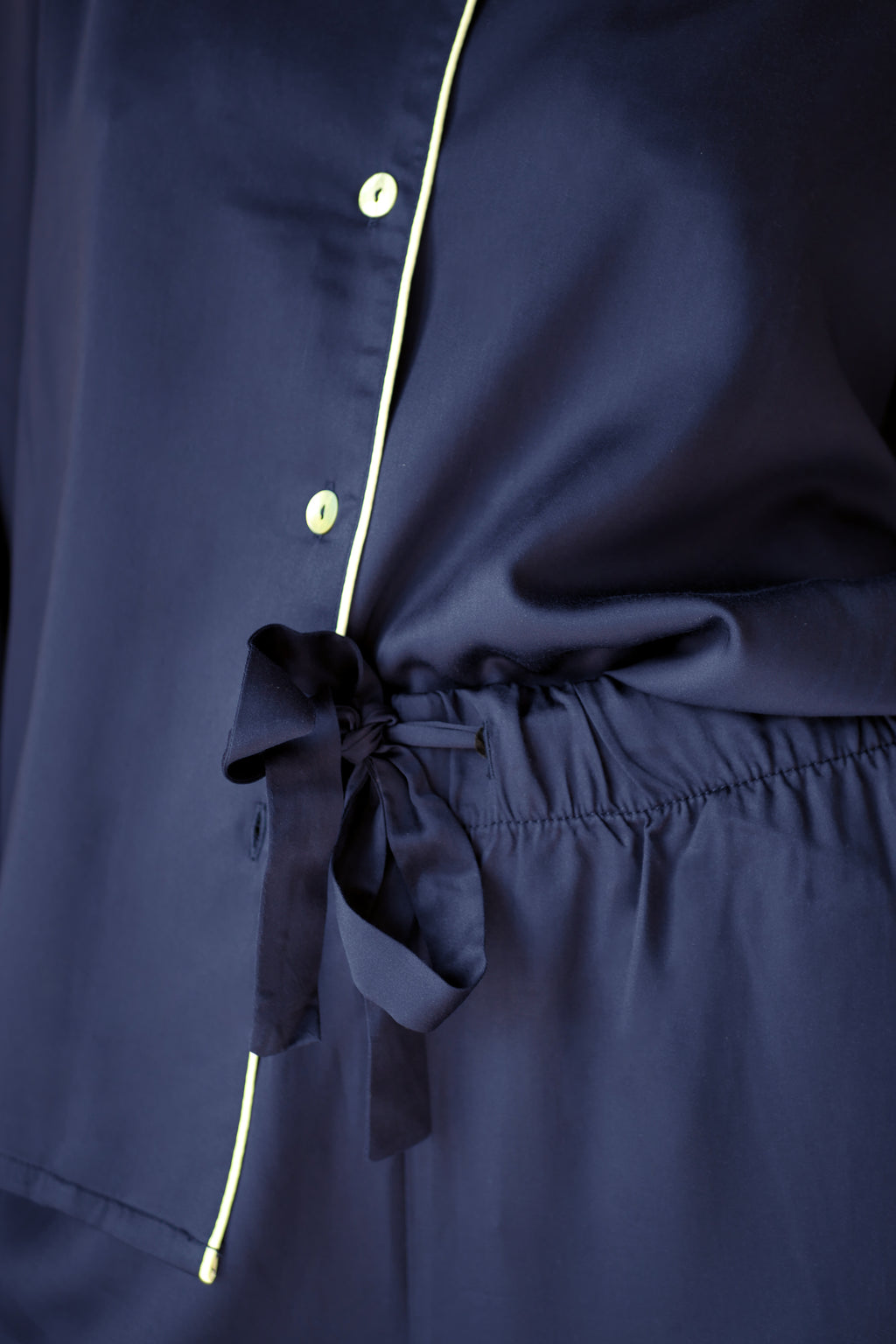 Essence Midnight Ivory Pyjama Set