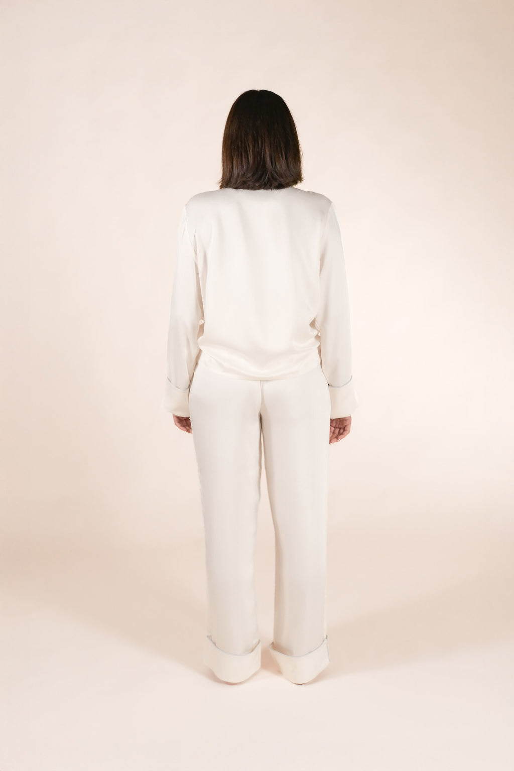 Essence Ivory Silver Pyjama Set